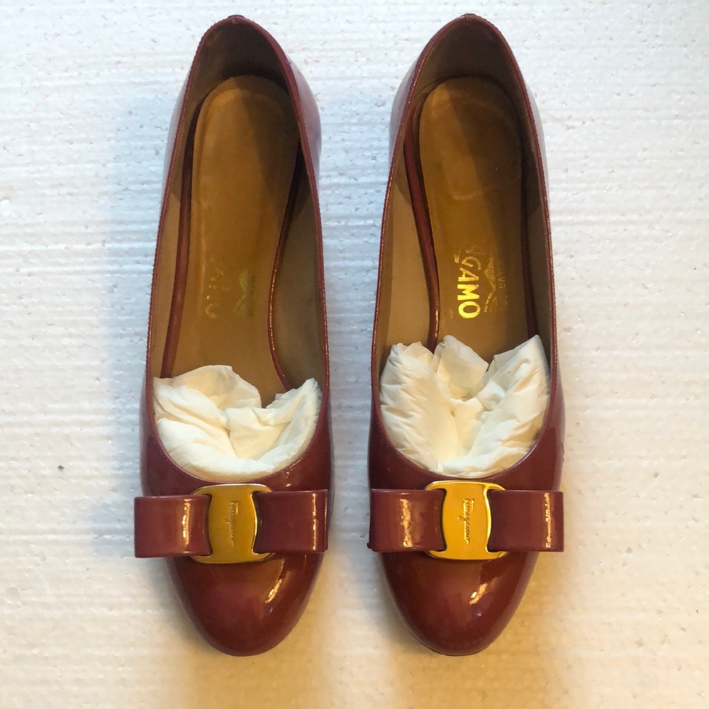 Ferragamo pumps